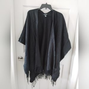 Forever 21 Poncho Size M/L